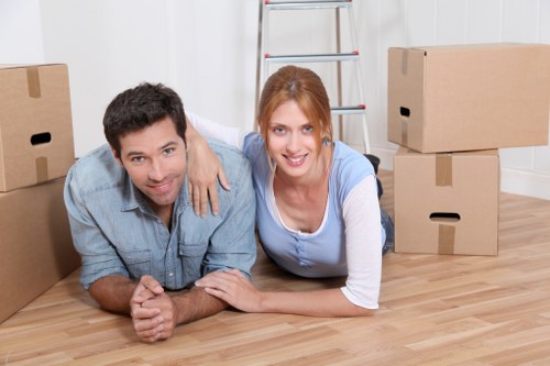Moving truck service in Kennington for residential and commercial relocations